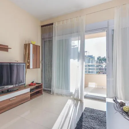 One-bedroom In Privlaka