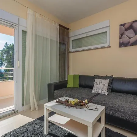 Apartment One-bedroom In Privlaka