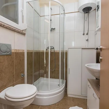Apartment One-bedroom In Privlaka *